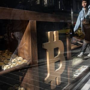 A Bitcoin Cautionary Tale: How This Popular Trader Went From $100 Million To Less Than $1,000